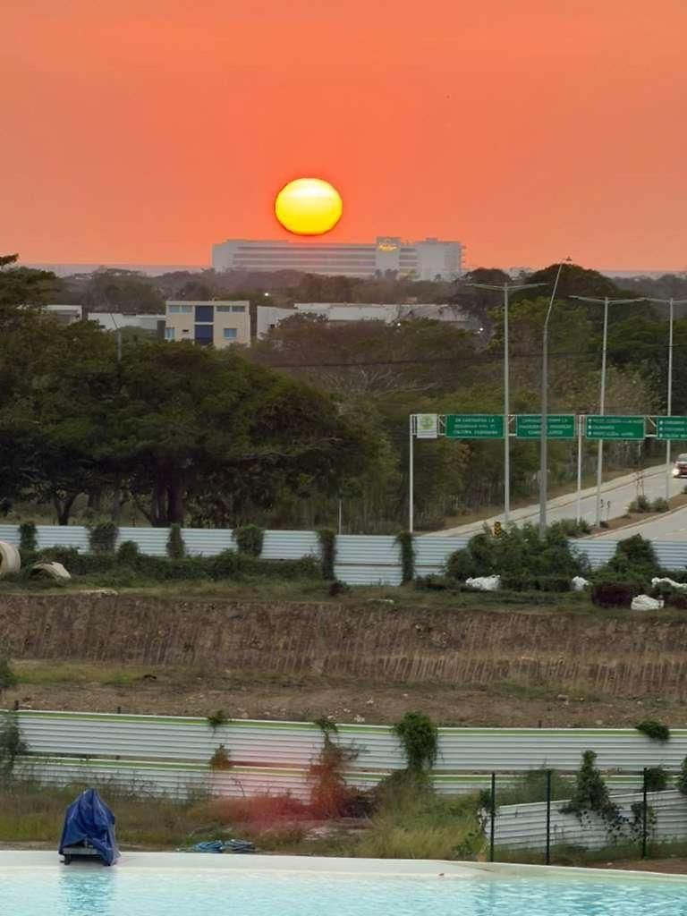 Oasis Frente A La Kristal Lagoon * Cartagena