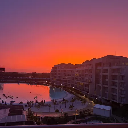 Oasis Frente A La Kristal Lagoon Apartamento Cartagena